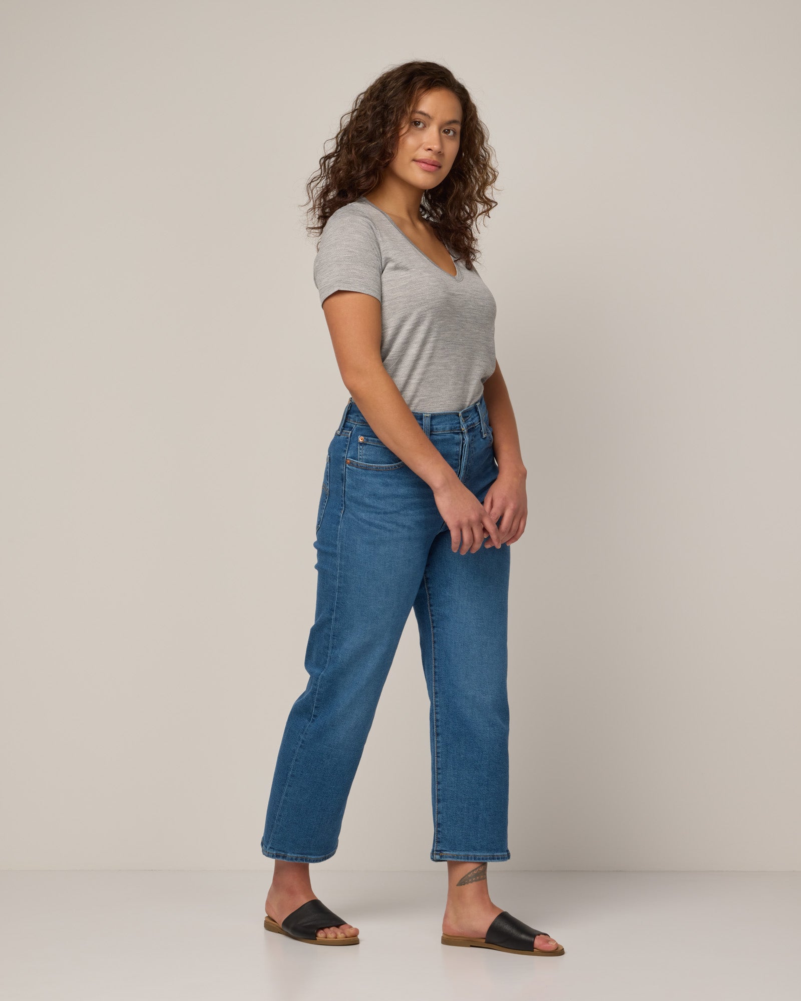 Morgan V-Neck Tee