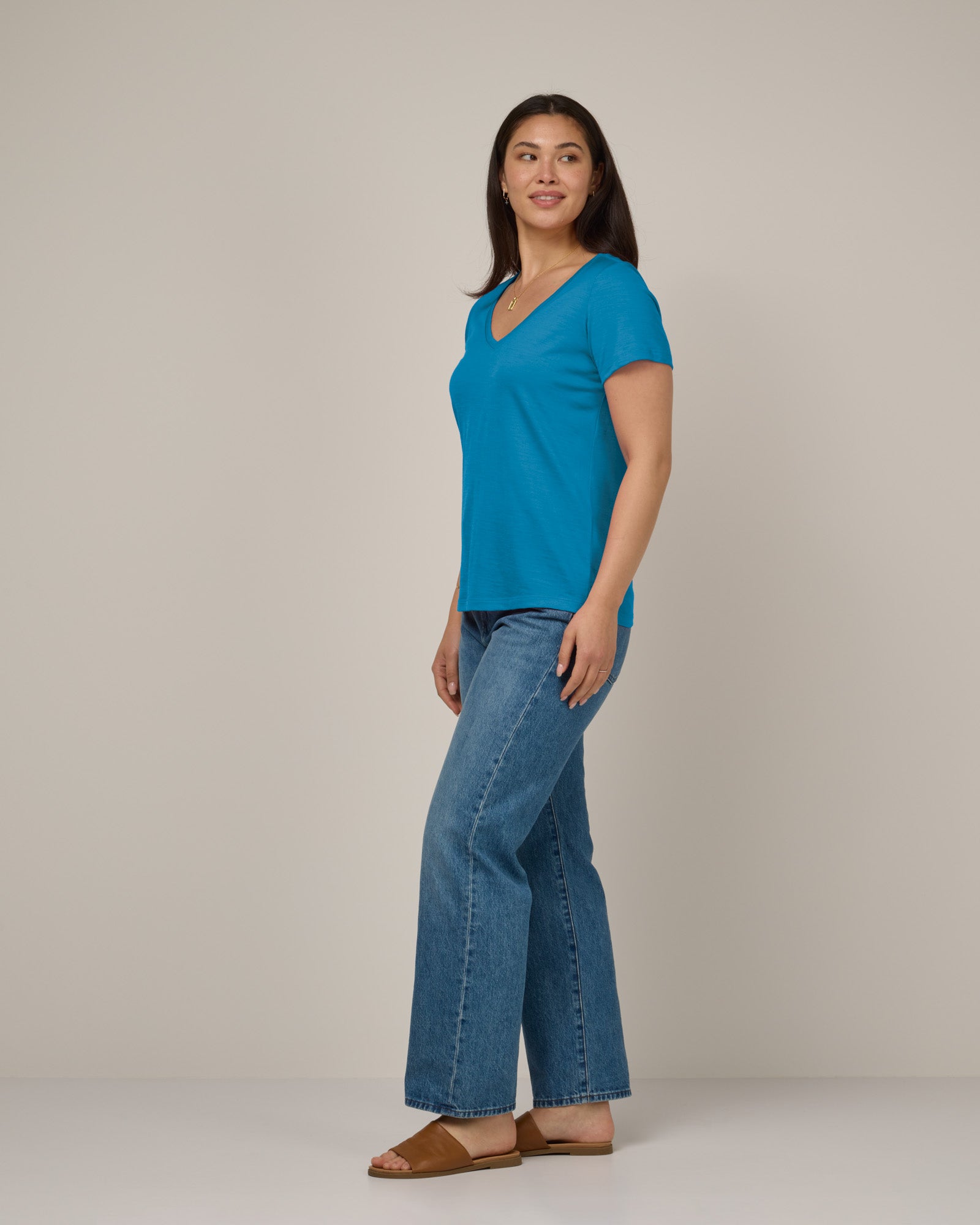 model-spec:Maile is 175cm, wearing a size M