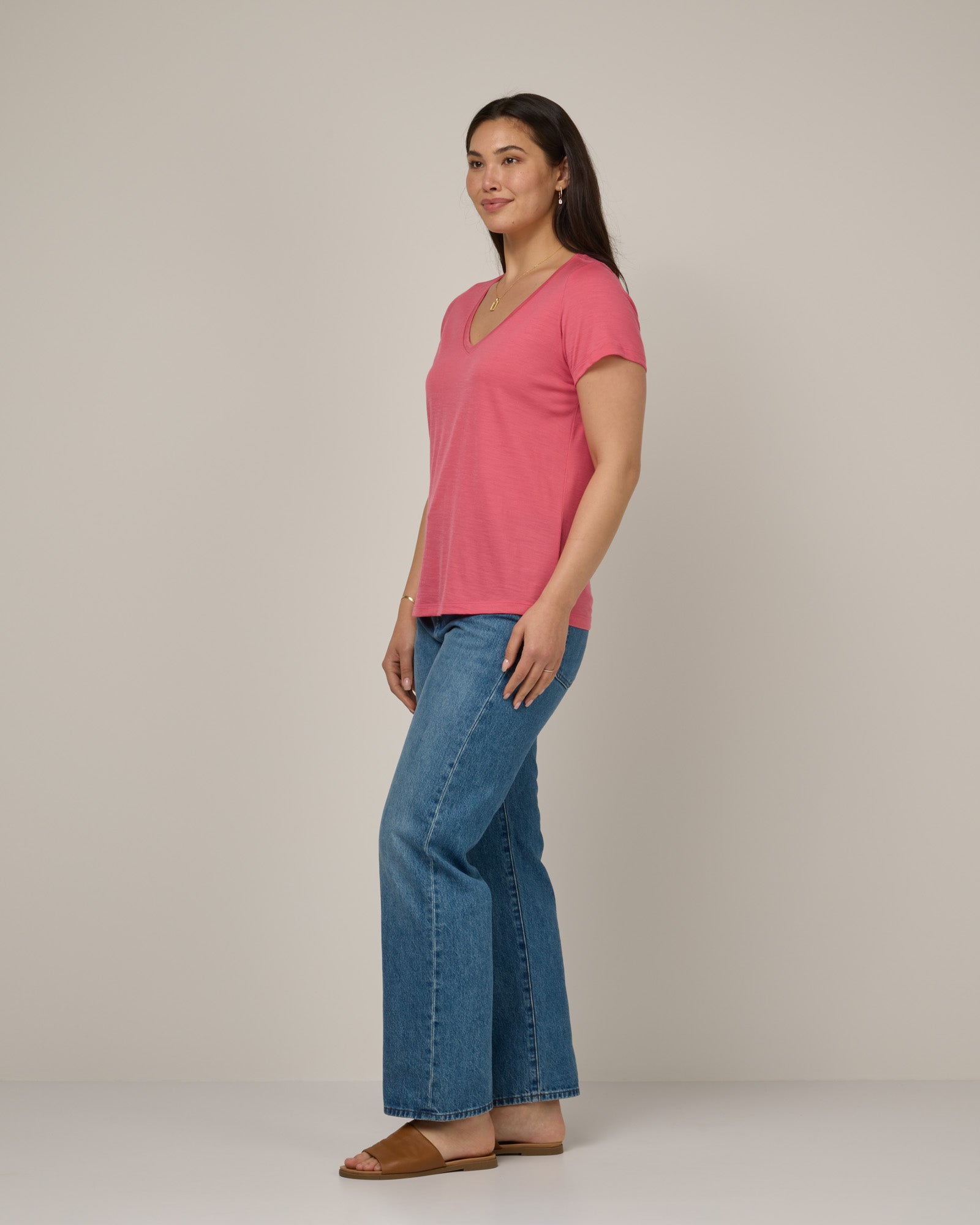 model-spec:Maile is 175cm, wearing a size M