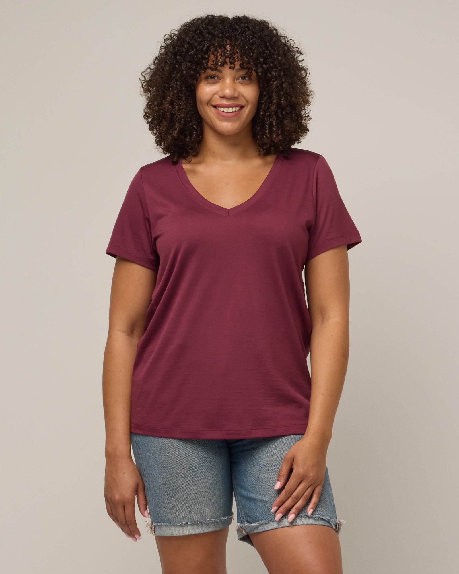 model-spec:LaNae is 180cm, wearing a size L