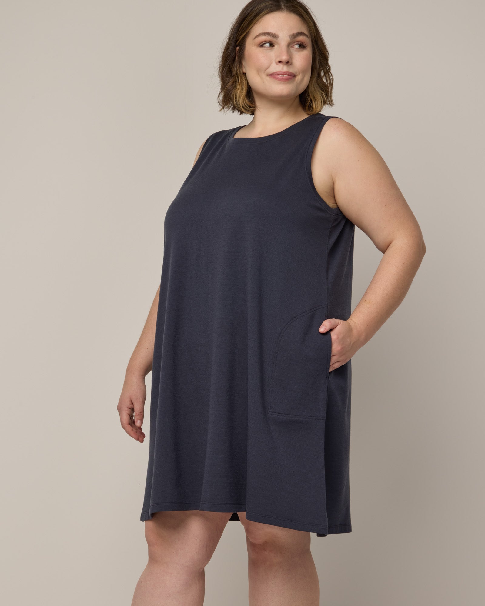 model-spec:Morgan is 175cm, wearing a size 2X