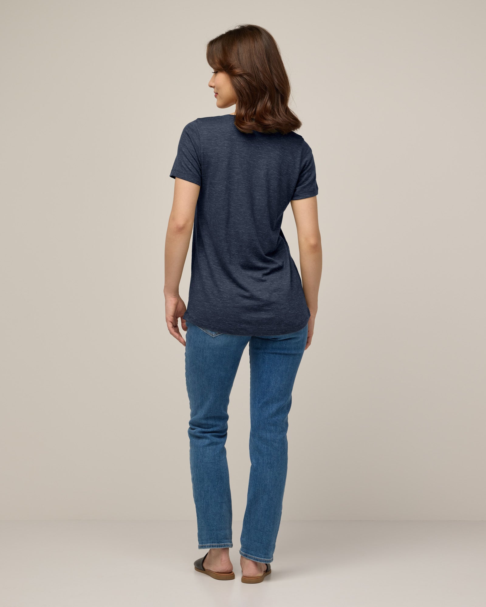 model-spec:Vikky is 165cm, wearing a size XS