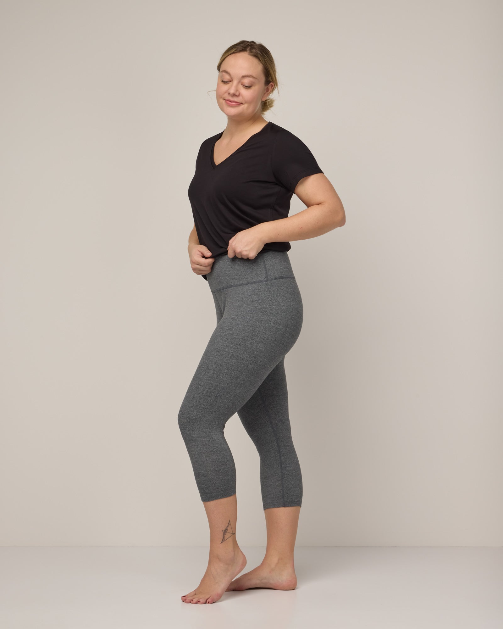 model-spec:Brianne is 175cm, wearing a L