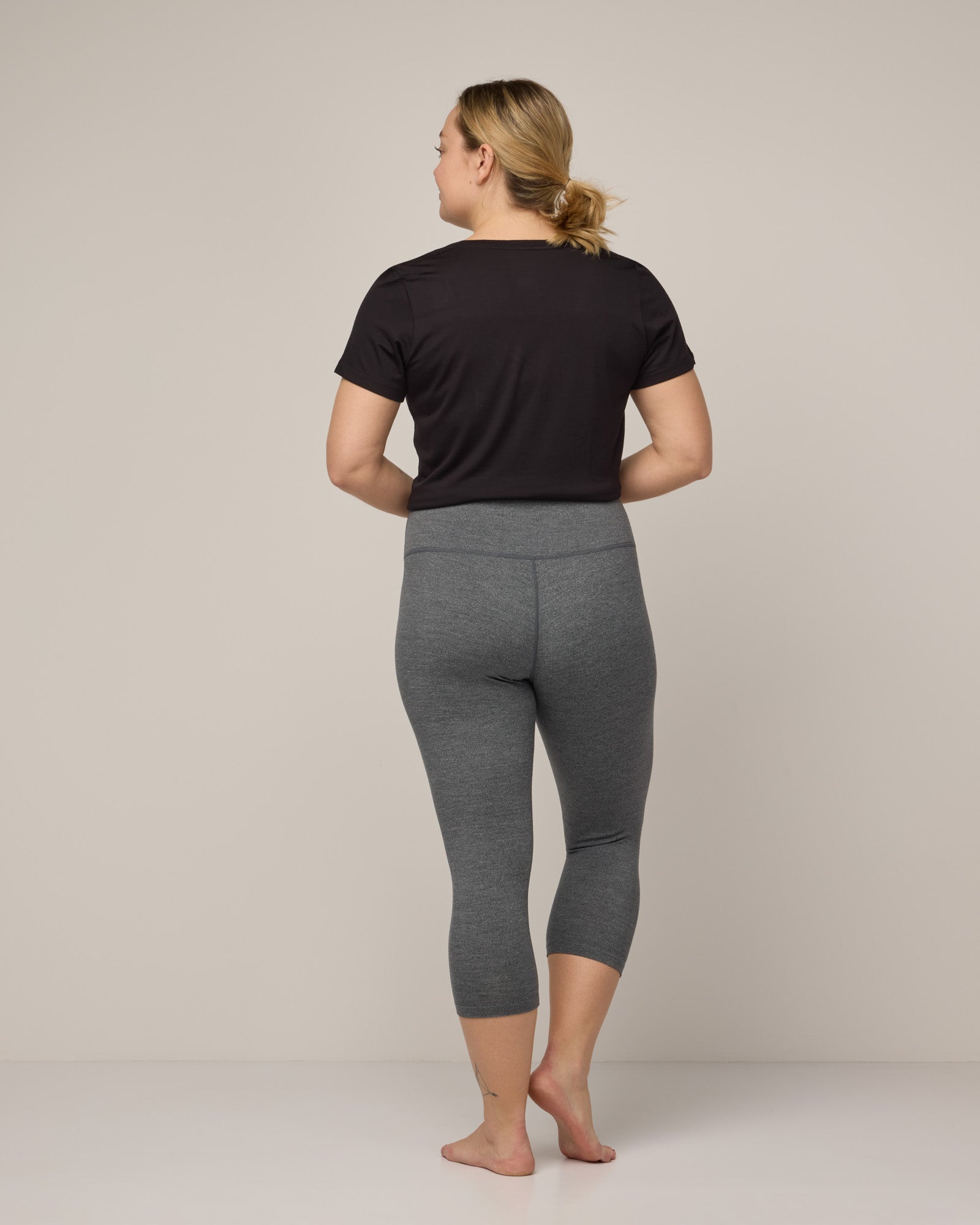 Summit Crop Legging