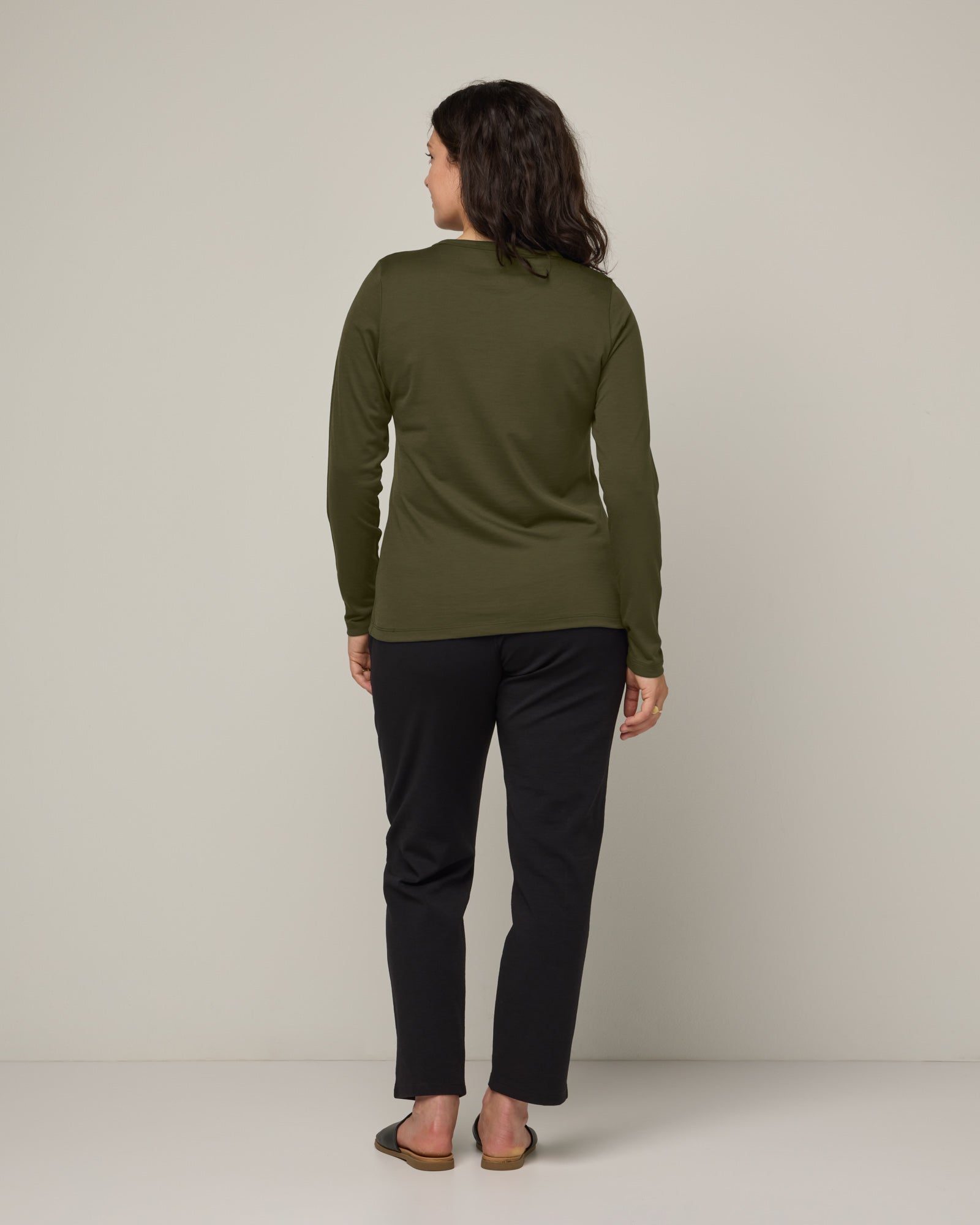 Sloan Signature Fitted Tee