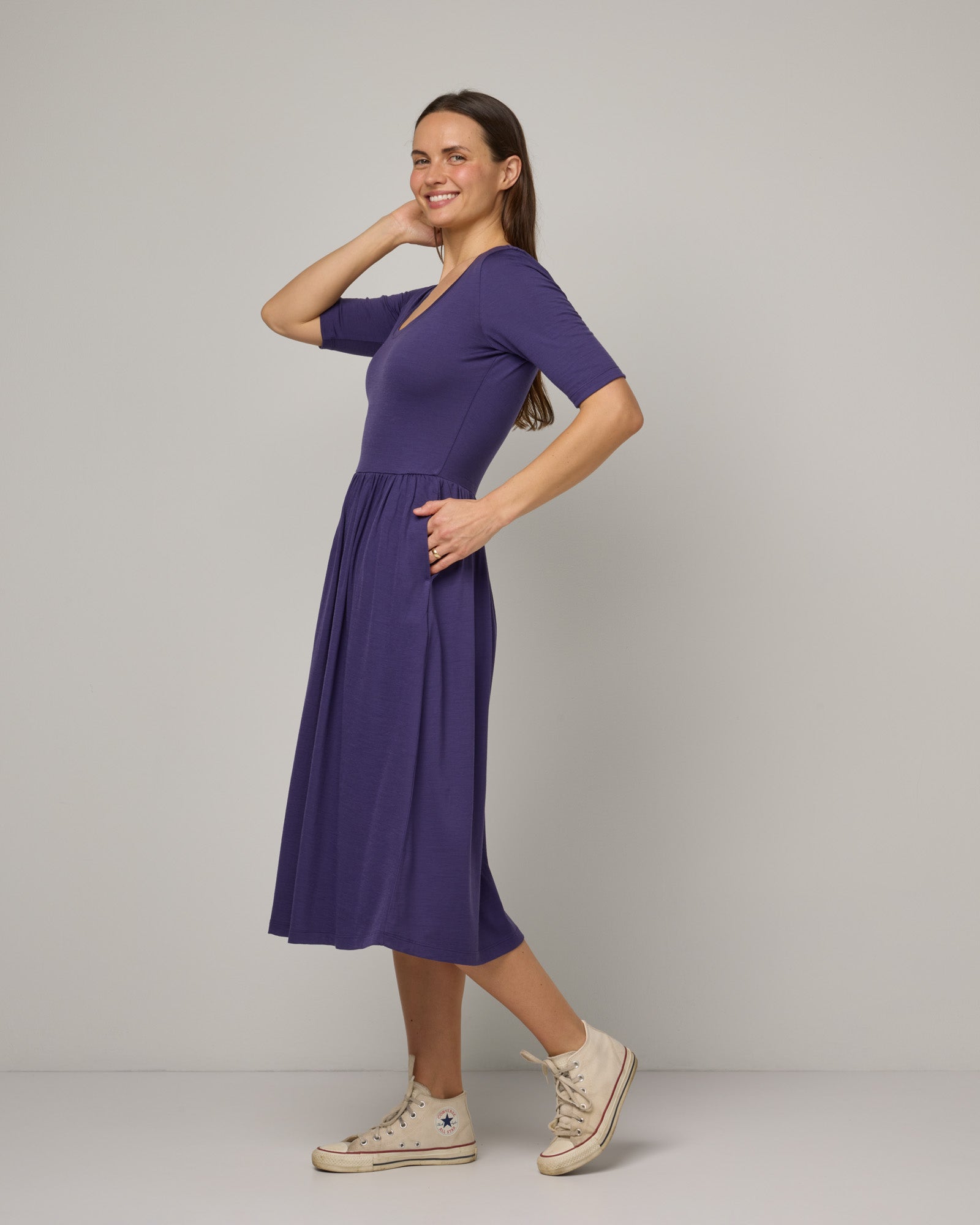 model-spec:Nicole is 173cm, wearing a size S