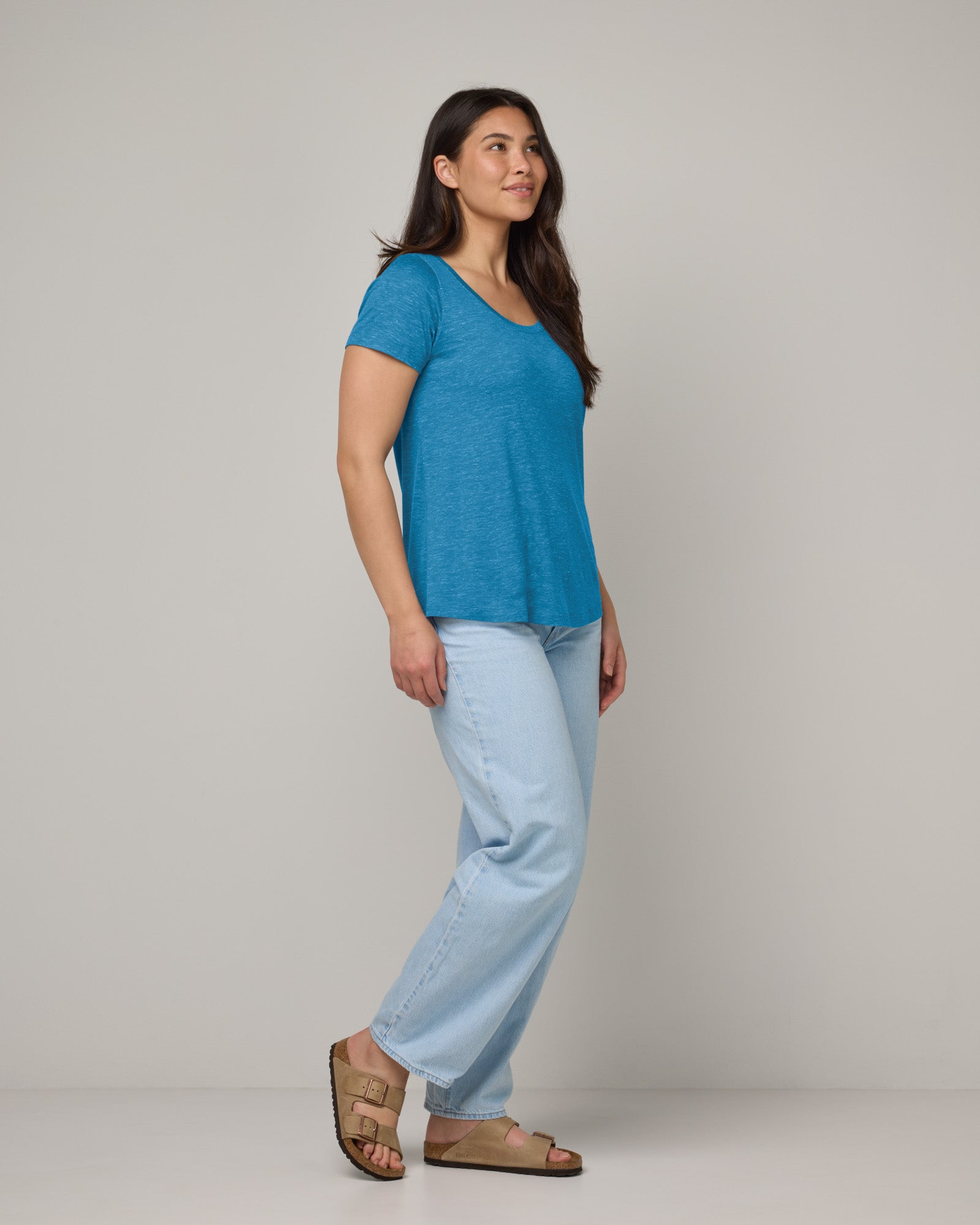 model-spec:Maile is 175cm, wearing a size M