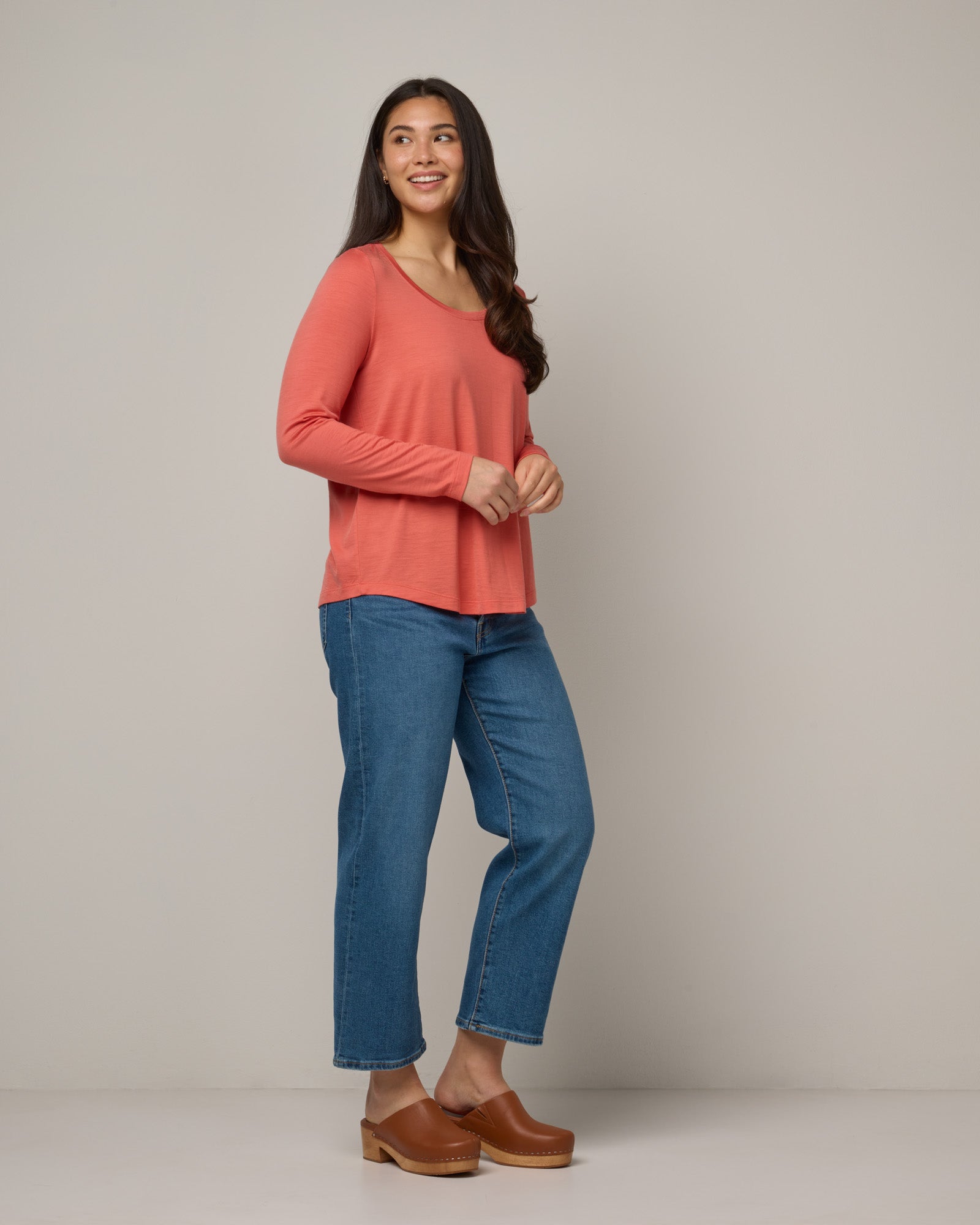 model-spec:Maile is 175cm, wearing a size M