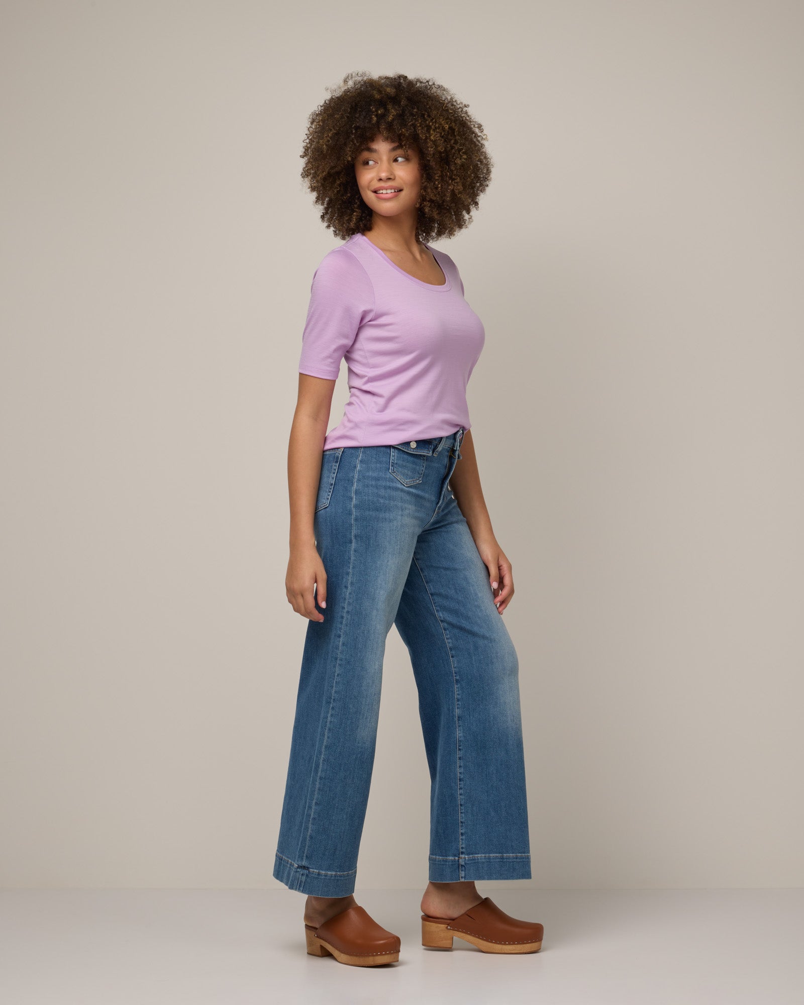 model-spec:Sean is 178cm, wearing a size M