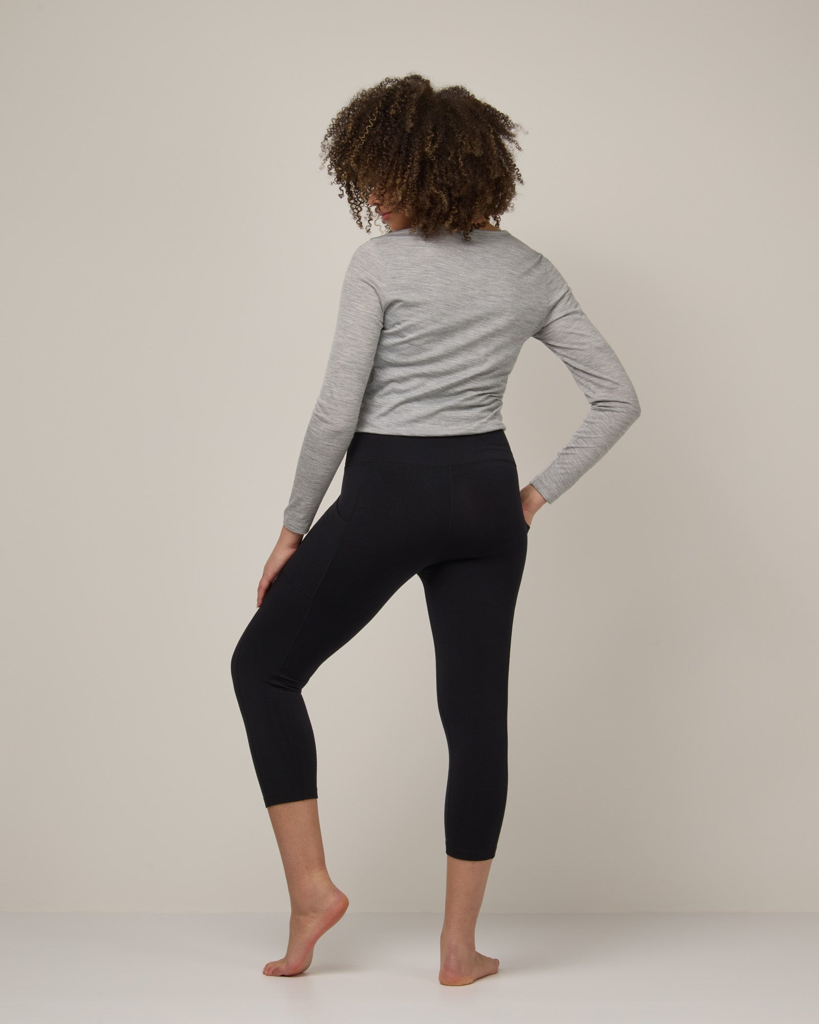 Summit Pocket Crop Legging