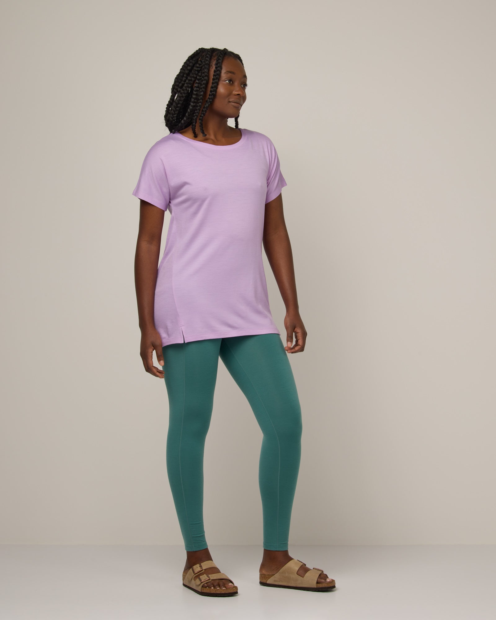 model-spec:Naomi is 176cm, wearing a size M