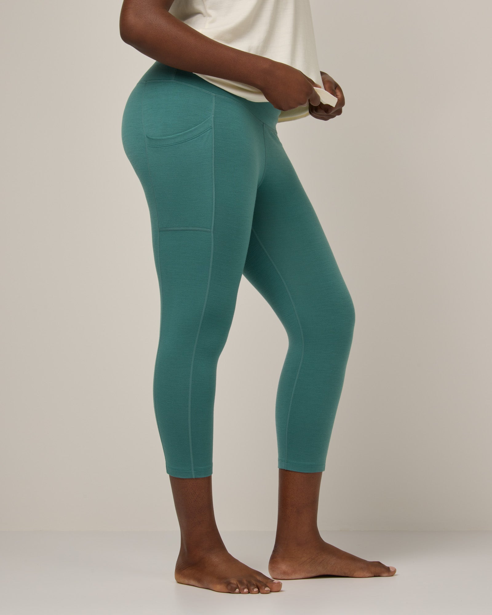 Summit Pocket Crop Legging