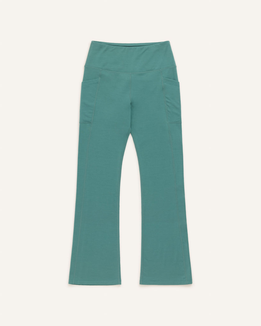 Summit Straight Cut Pocket Legging