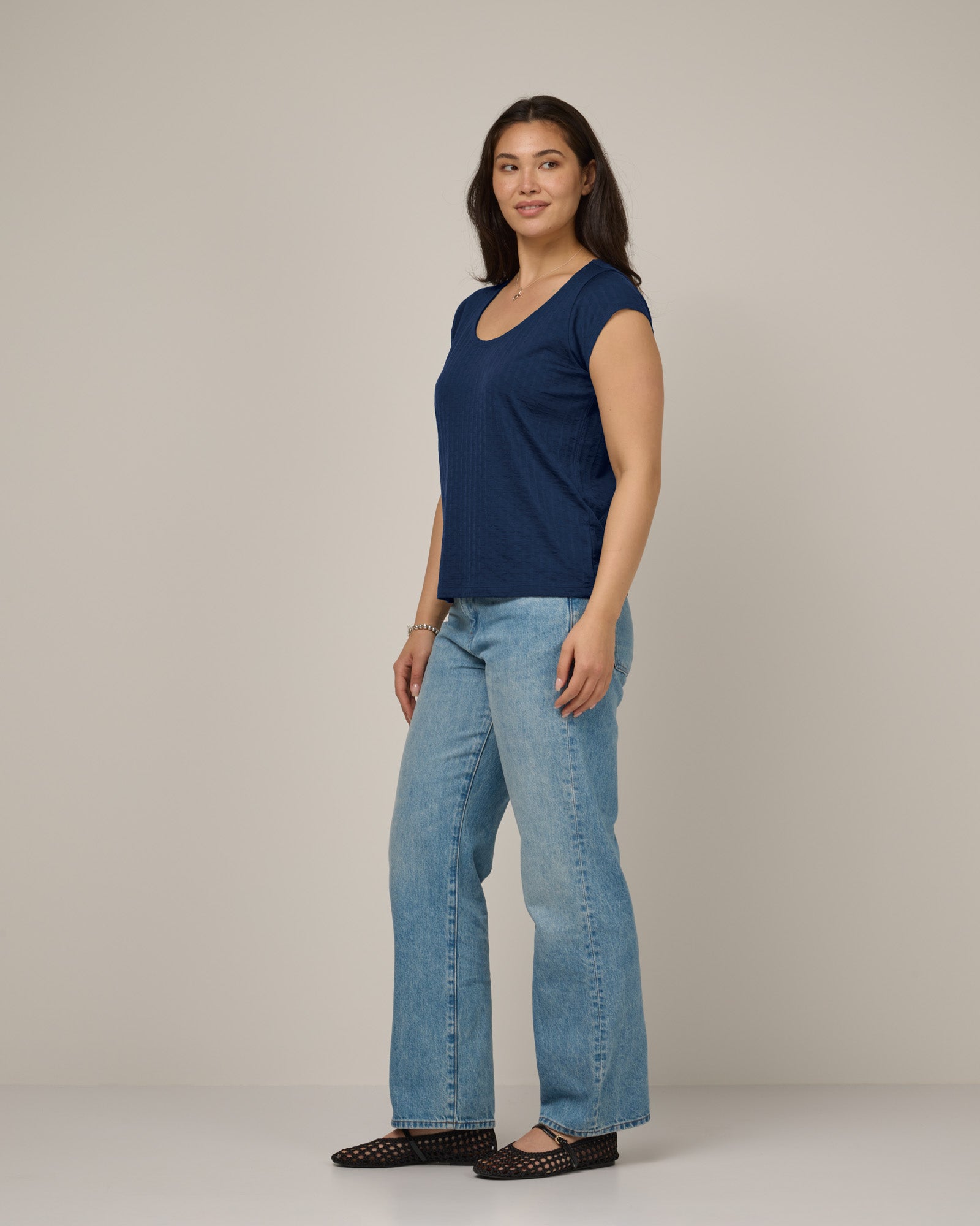 model-spec:Maile is 175cm, wearing a size M