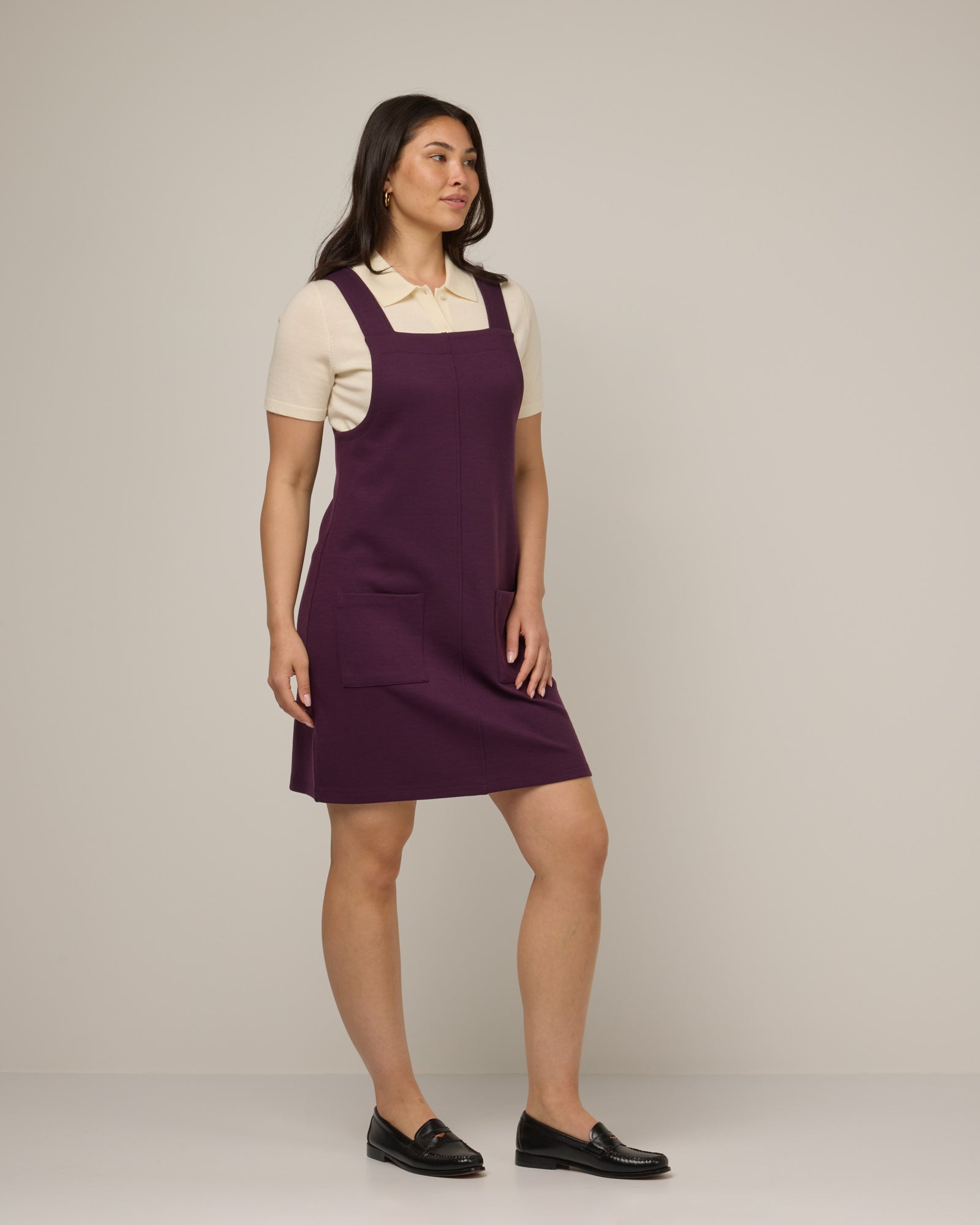 model-spec:Maile is 175cm, wearing a size M