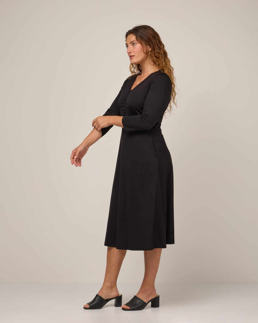 model-spec:Makinna is 173cm, wearing a size M