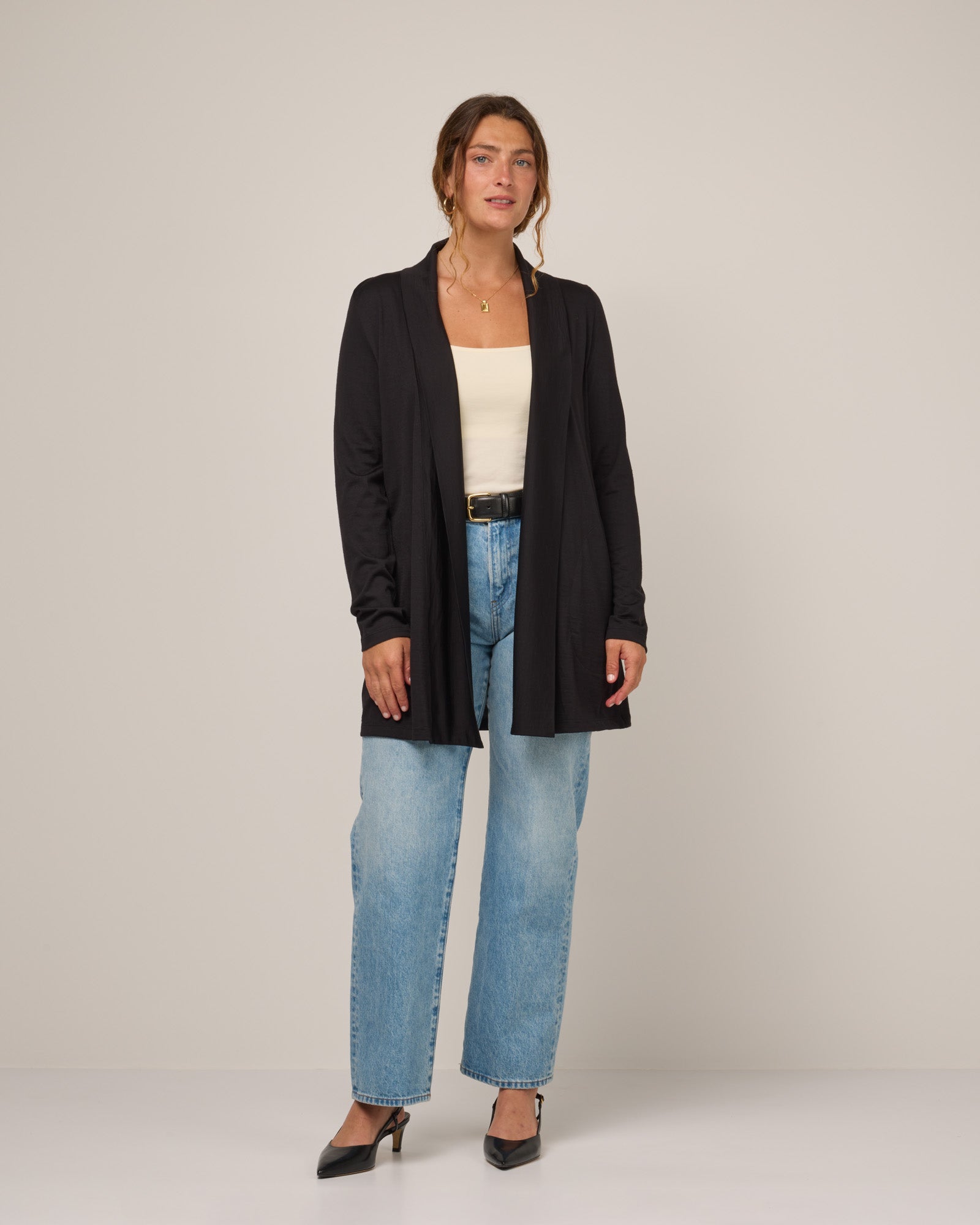 model-spec:Makinna is 173cm, wearing a size M