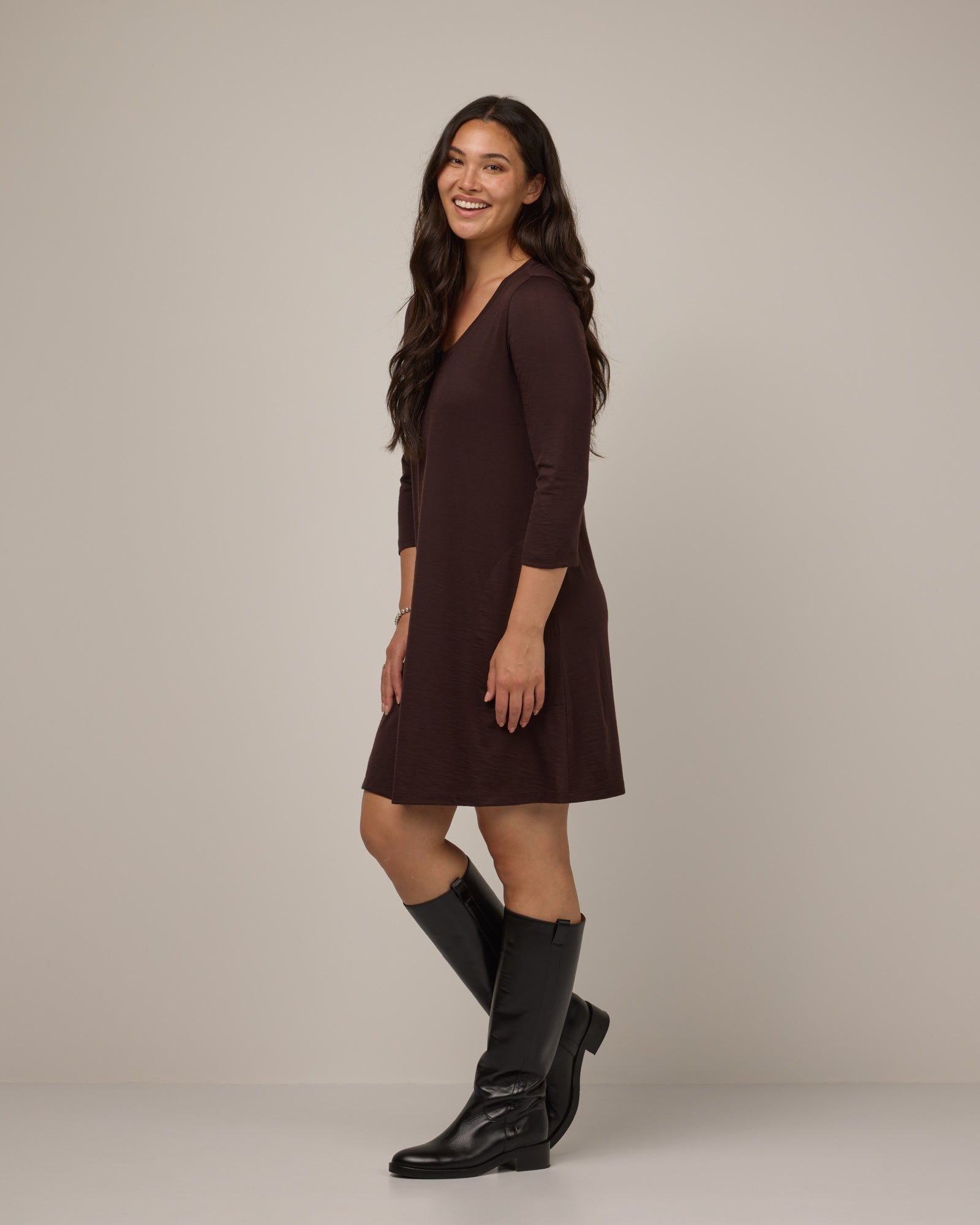 model-spec:Maile is 175cm, wearing a size M