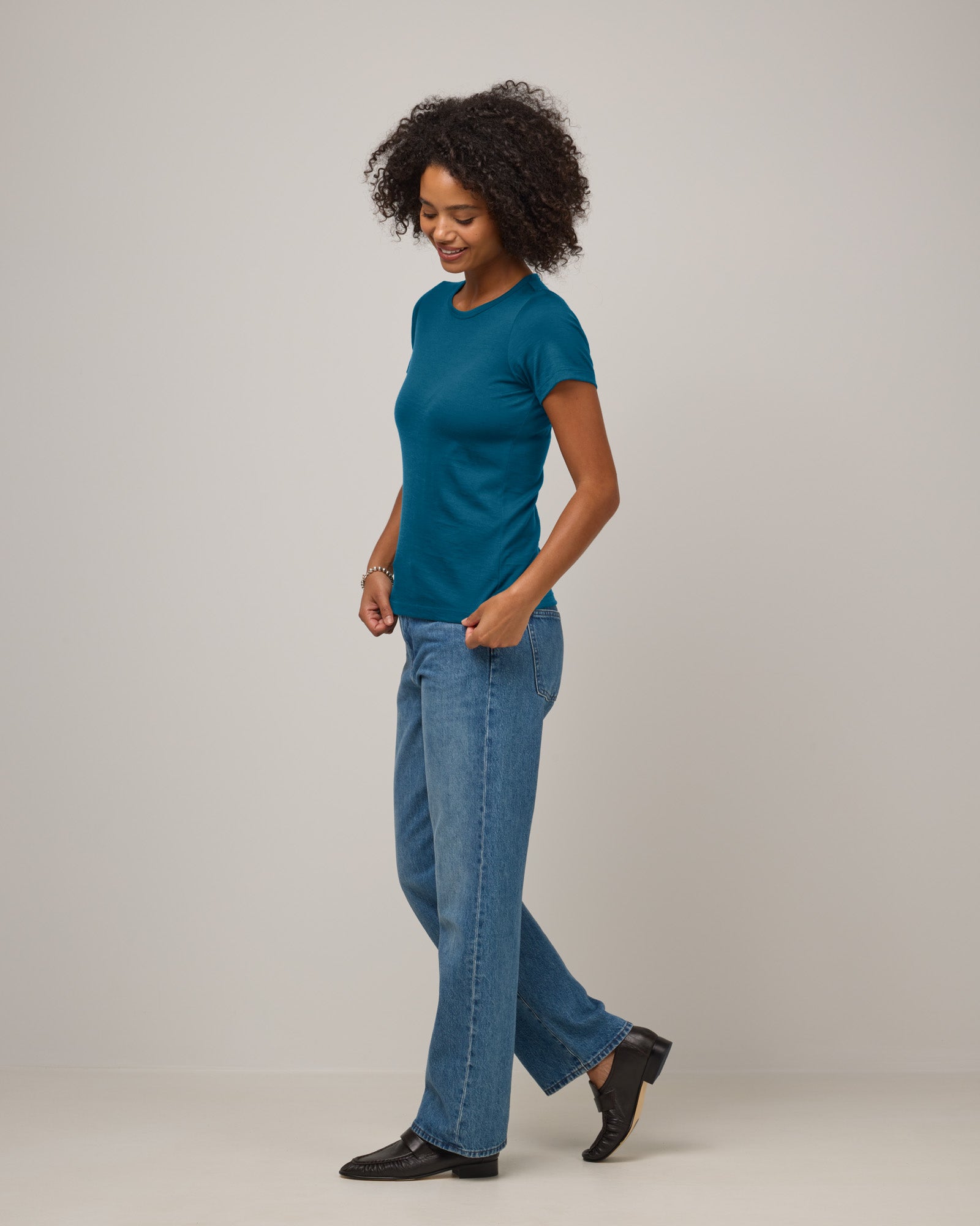 model-spec:Valyn is 178cm, wearing a size S