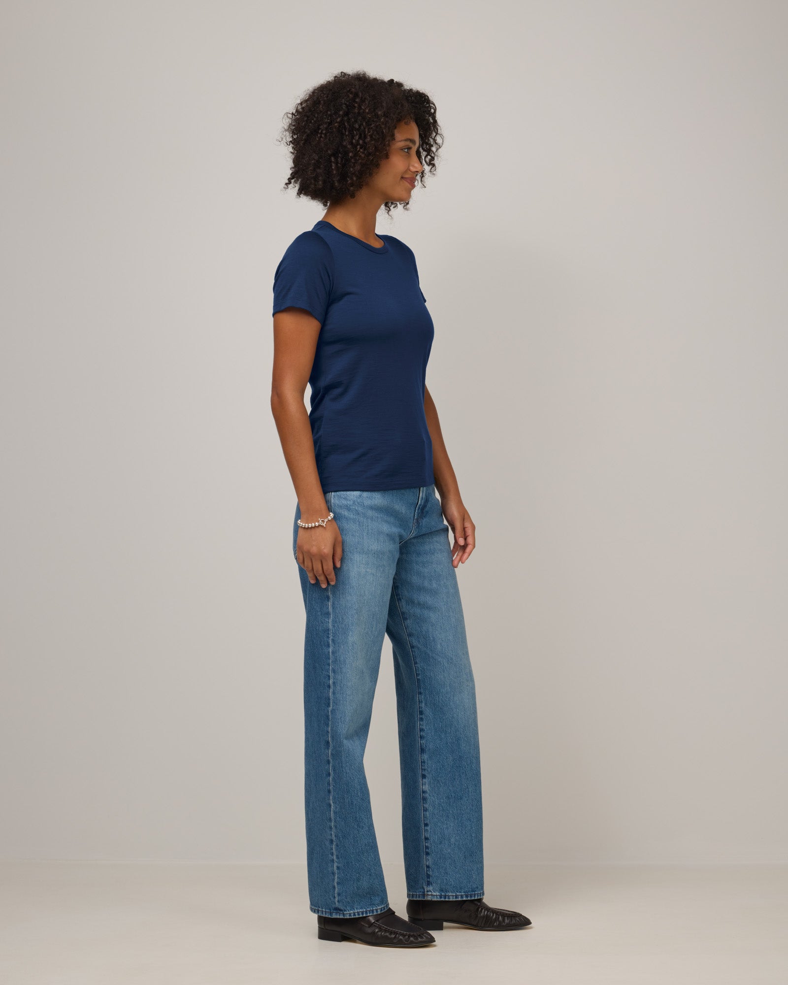 model-spec:Valyn is 178cm, wearing a size S