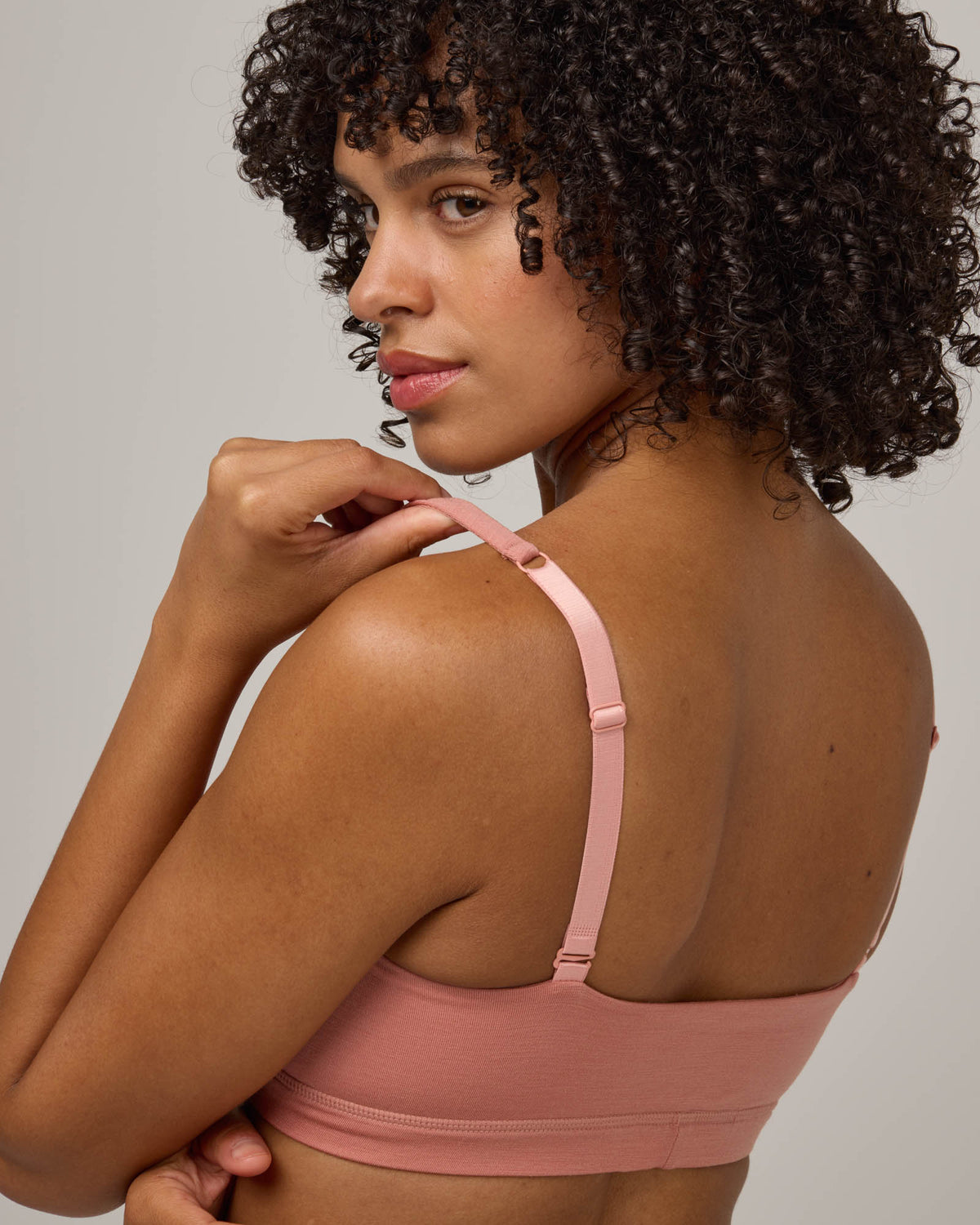 Convertable Panel Bra Roam Merino Wool Convertible Wrap Bra - Vintage Rose – Roam Convertible ...