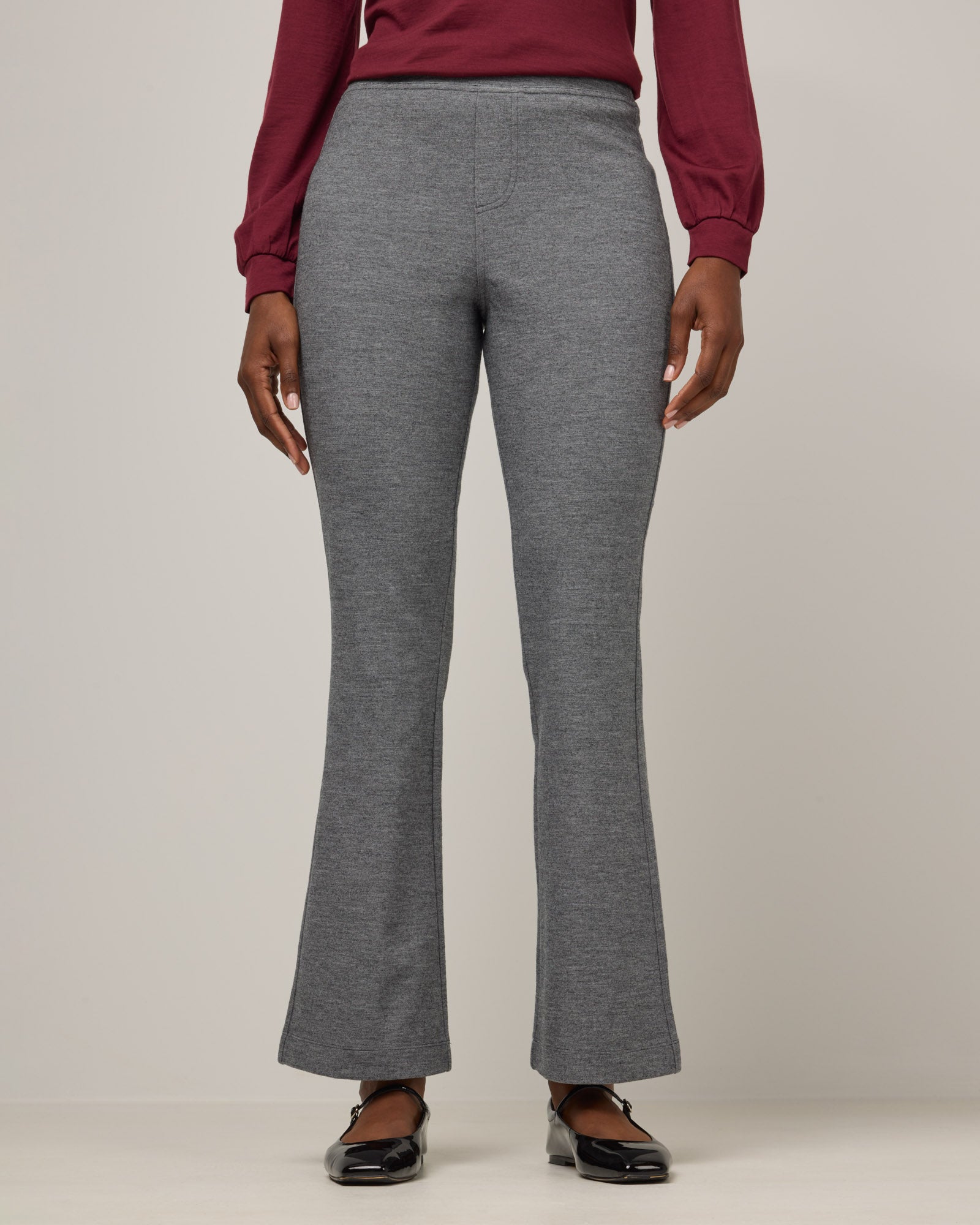 model-spec:Laah is 175cm, wearing a size M Regular