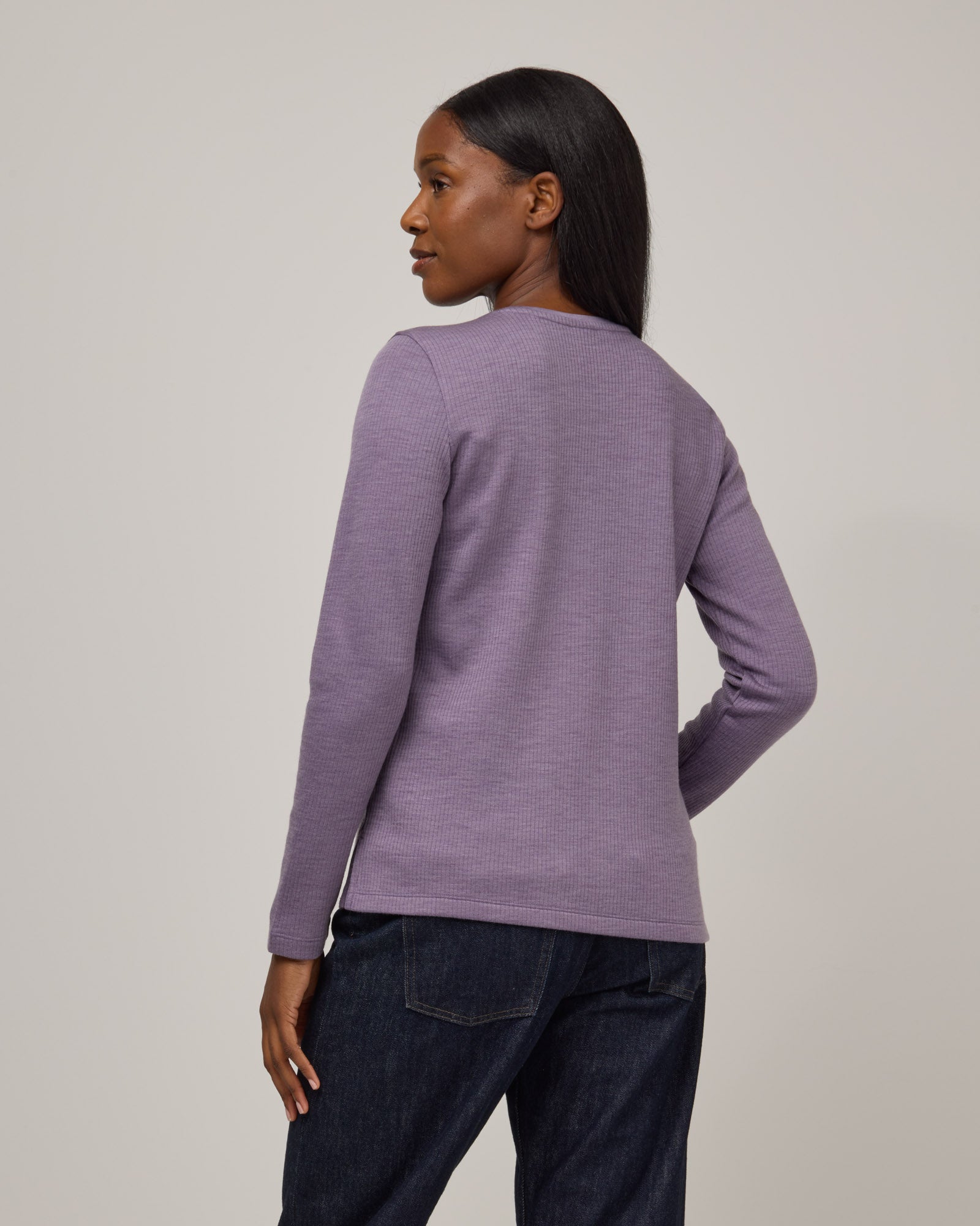 model-spec:Laah is 175cm, wearing a size M