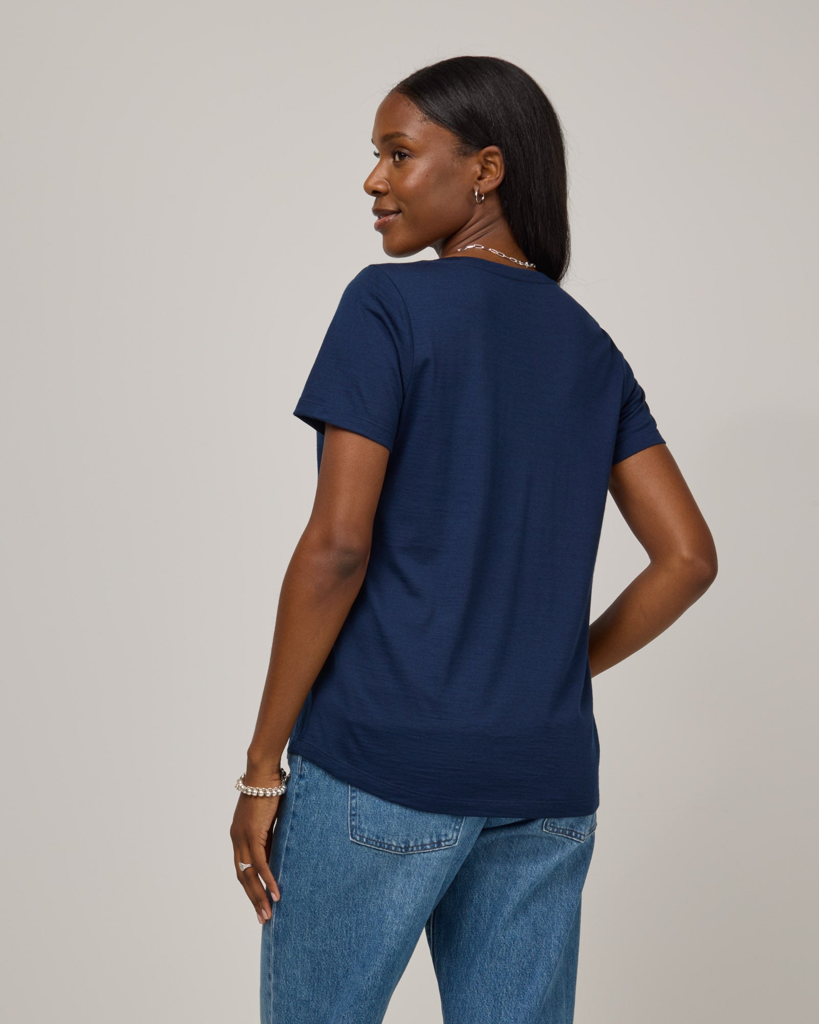 model-spec:Laah is 175cm, wearing a size M