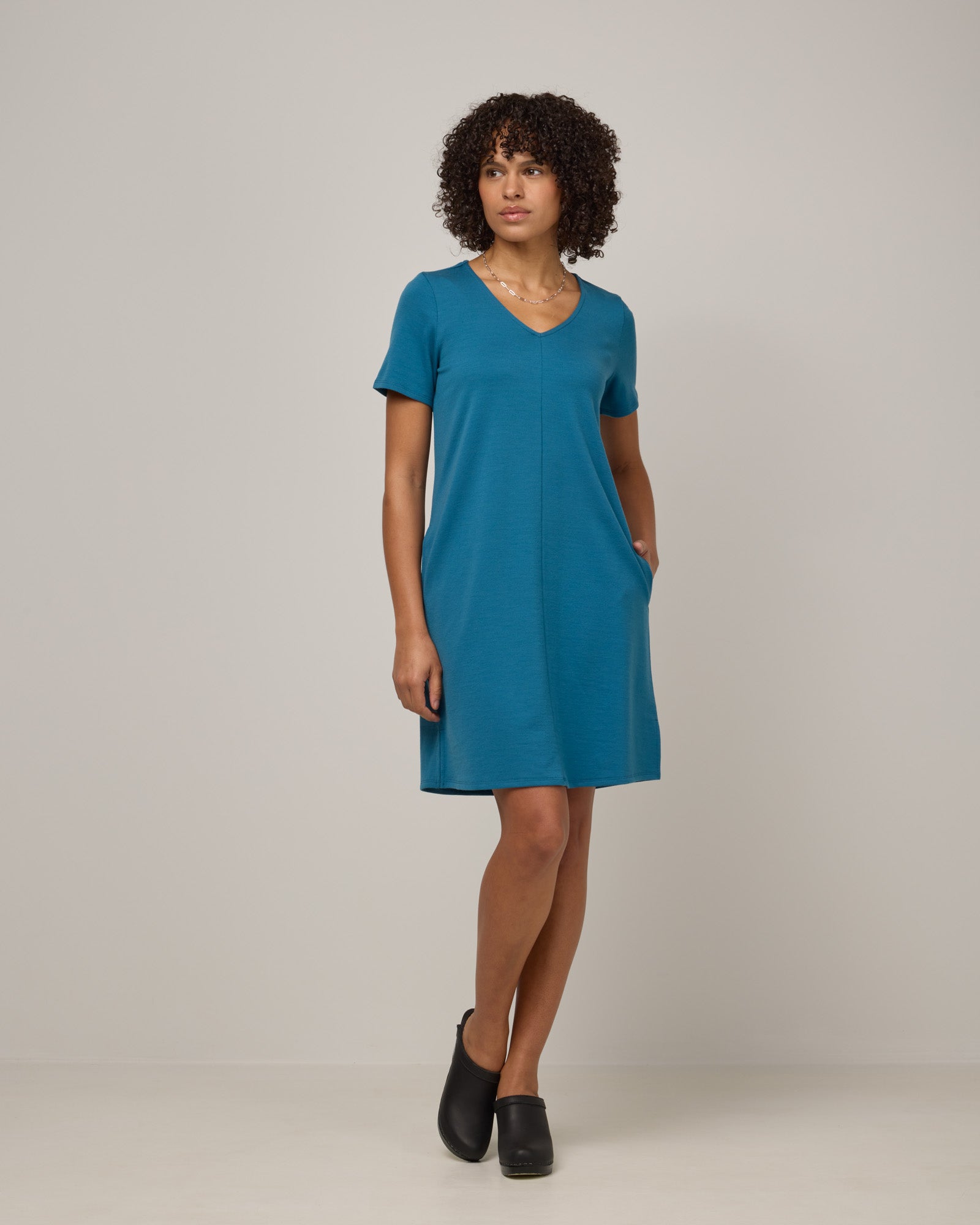 model-spec:Janiah is 170cm, wearing a size XS