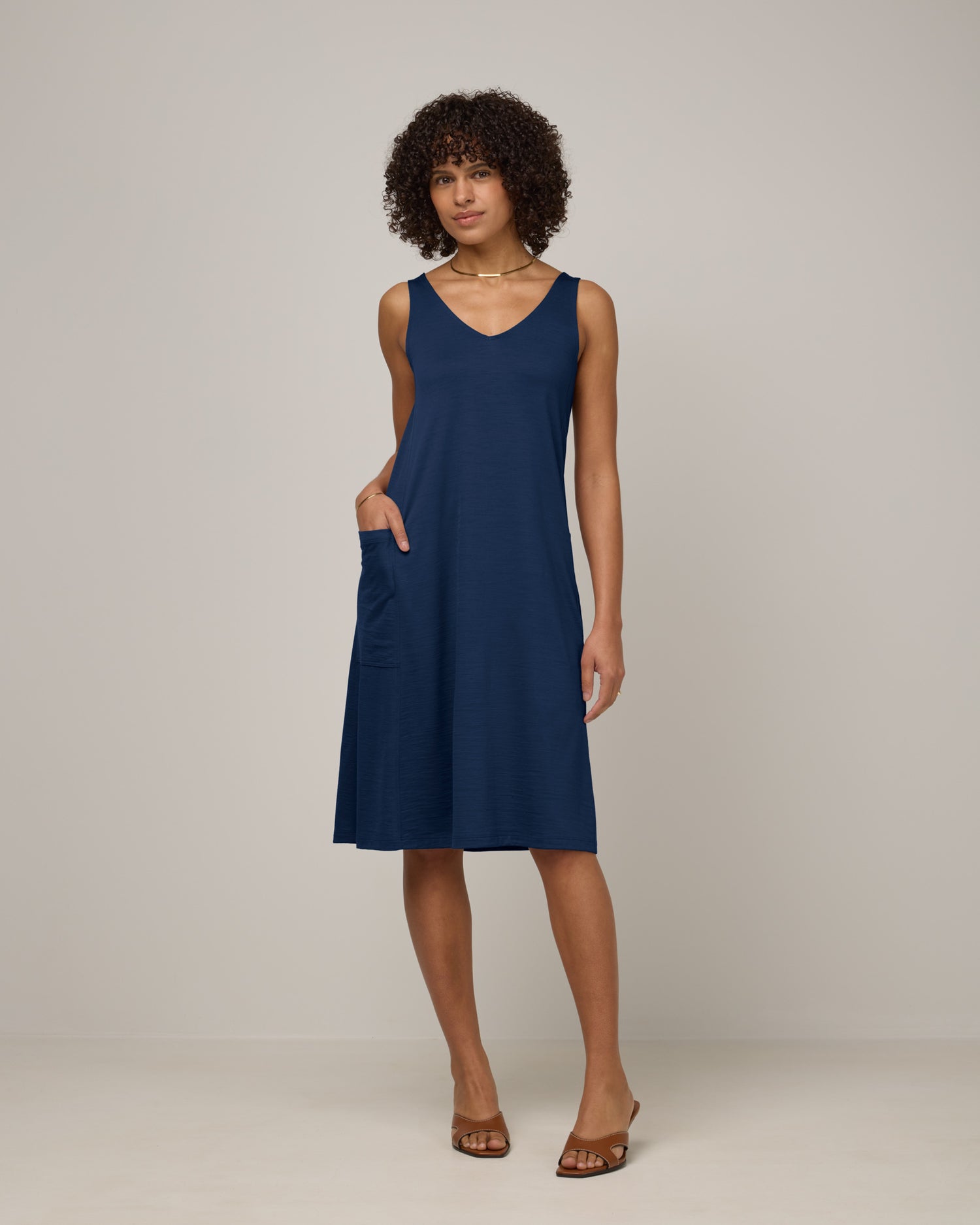 How To Style Athleta Brooklyn Ankle Pants Stretch Jersey Knit Tank Dress EILEEN FISHER How To Style Athleta Brooklyn Ankle Pants Stretch Jersey Knit Tank Dress EILEEN FISHER