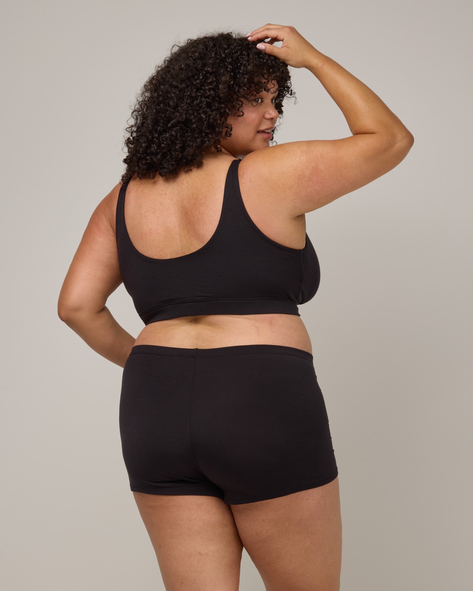Roam High Waist Shortie