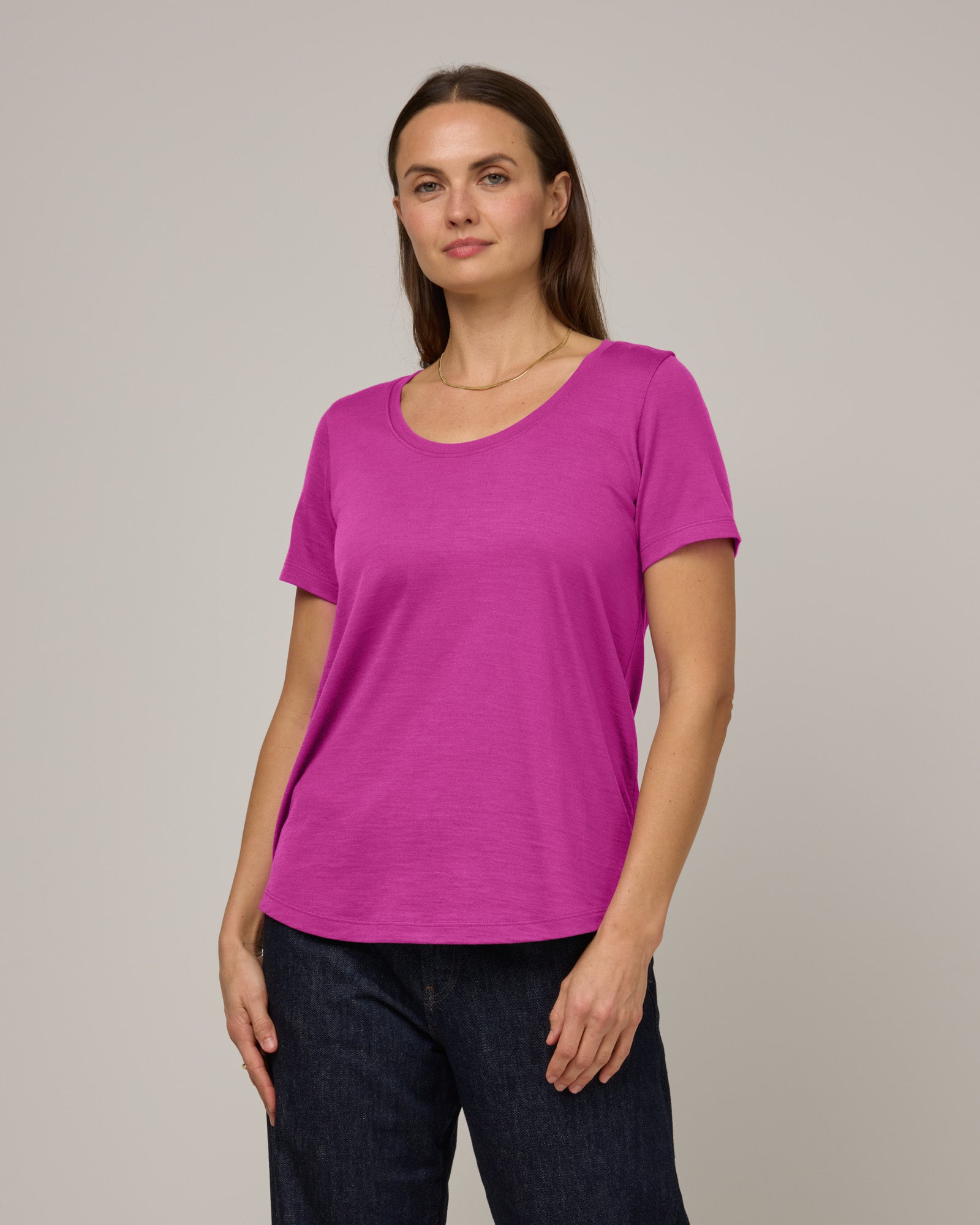 model-spec:Nicole is 173cm, wearing a size S