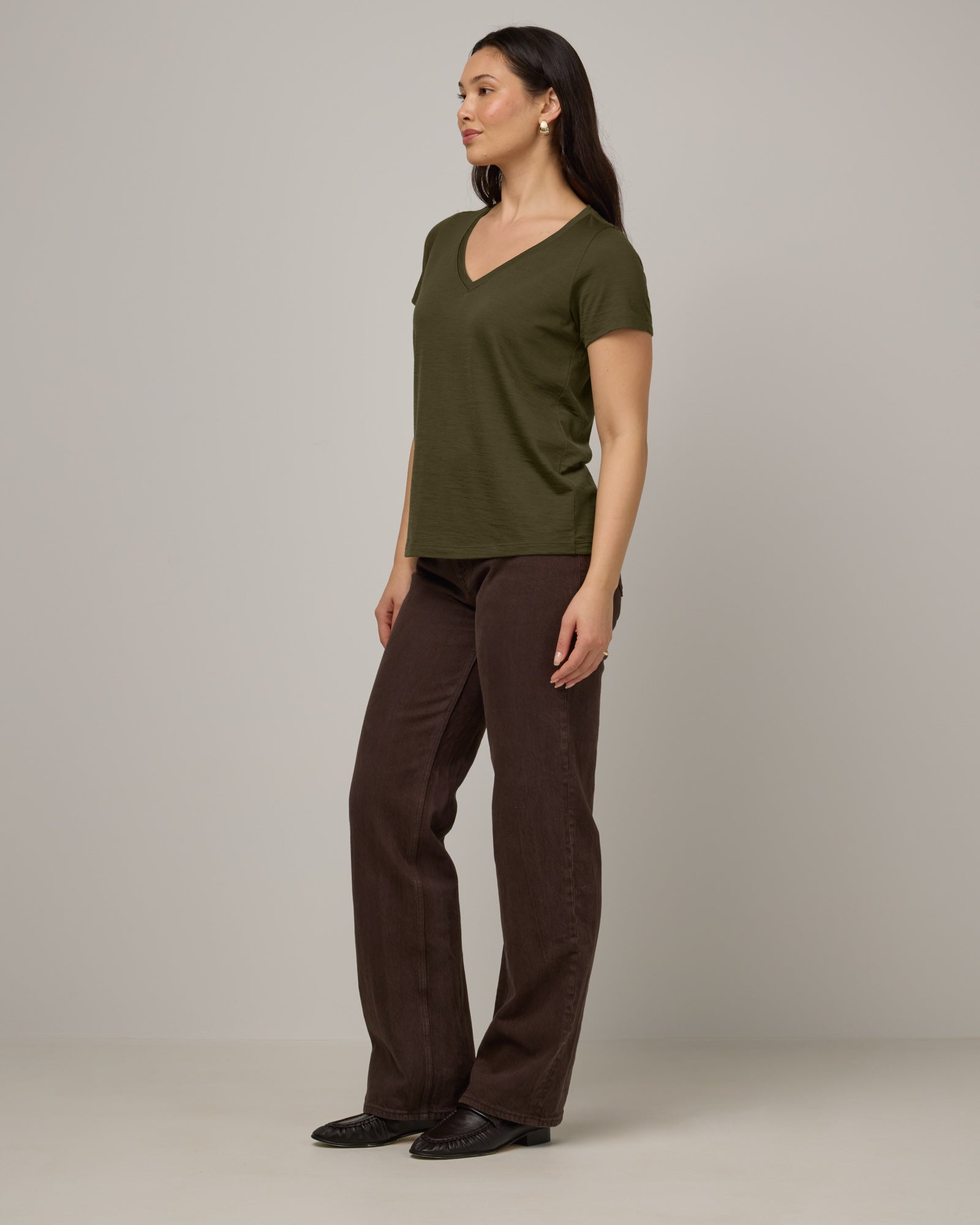 model-spec:Maile is is 175cm, wearing a size M