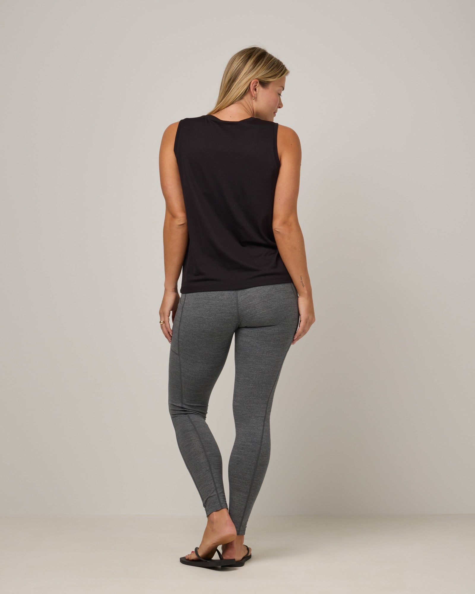 Summit Pocket Legging