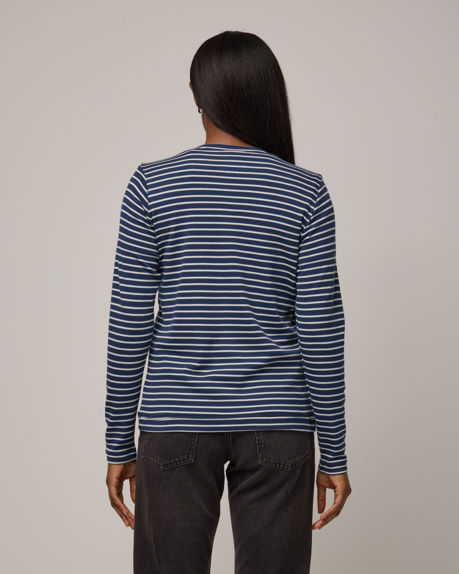 model-spec:Laah is 175cm, wearing a size M