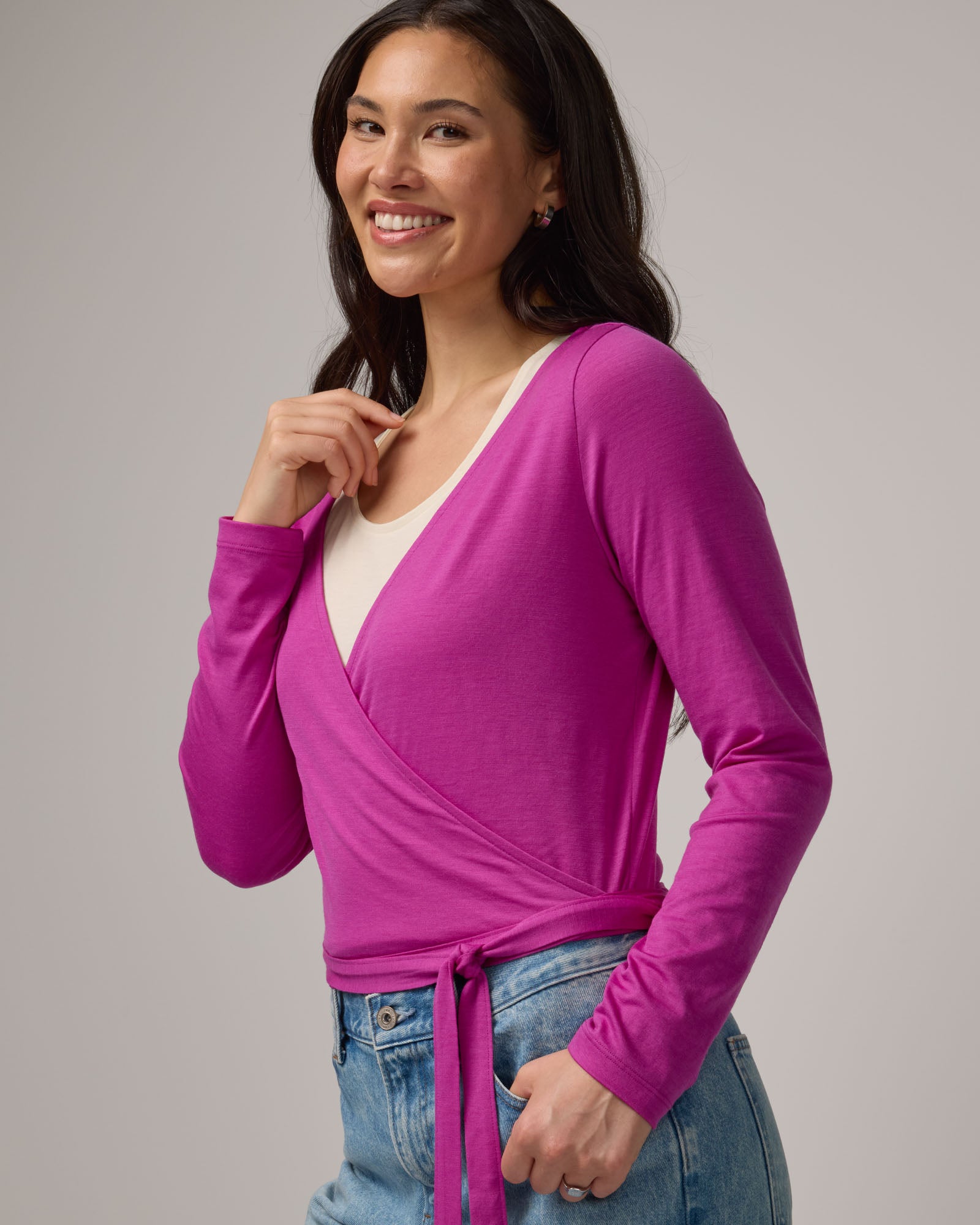 model-spec:Maile is 175cm, wearing a size M