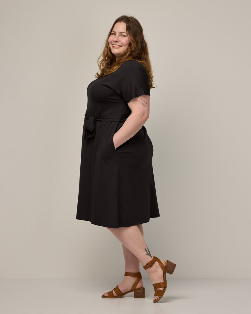model-spec:Celina is 163cm, wearing a size XL