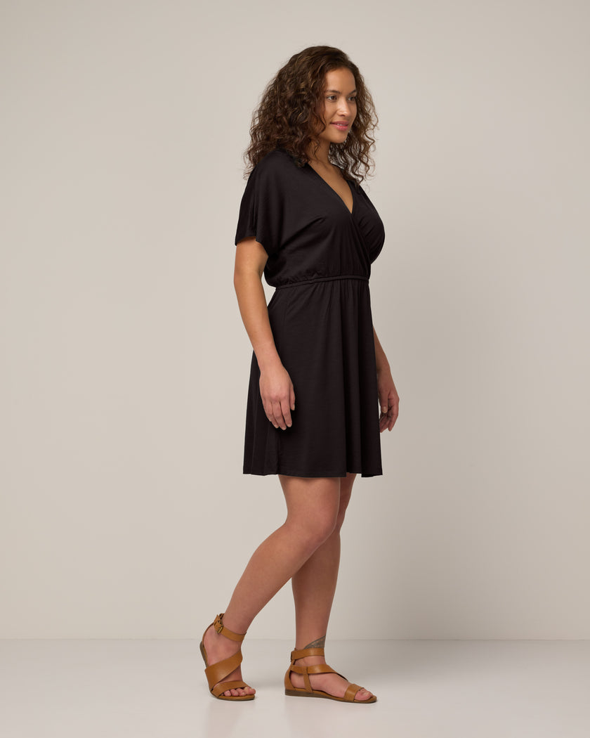 model-spec: Sadie is 175cm, wearing a size M Regular